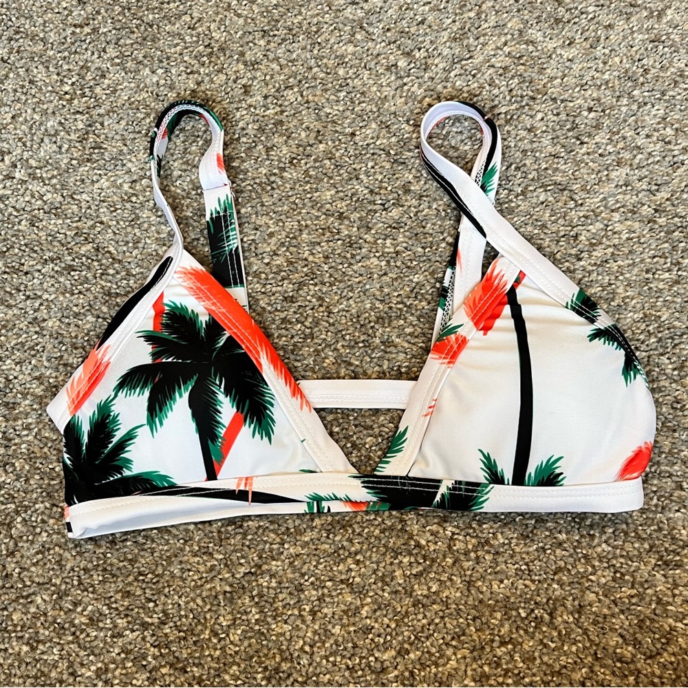 Never worn Bikini Top